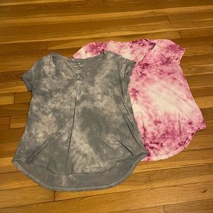 2 AEO Tye Dye Shirts